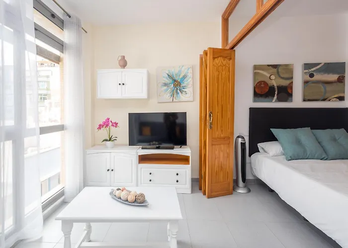 Las Canteras Cozy Apt - 2 Min Walk To Beach